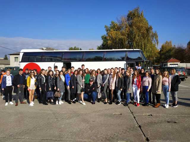 Весь перший курс істориків та археологів в гостях у 80-ї ОДШБ